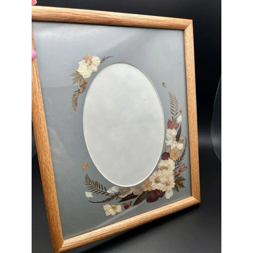 Vintage Pressed Dried Flowers Picture Oval Opening Wood Frame Boho MCM Wedding